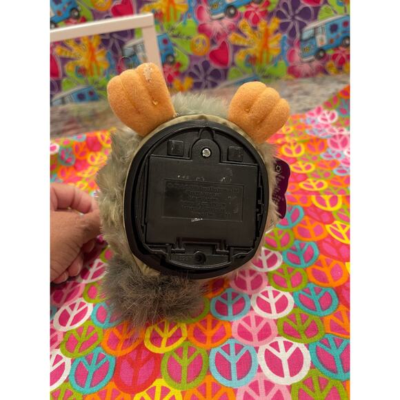 Vintage 1990s Tiger Electronics Furby Tie Dye Interactive Plush Toy NOT Working - Picture 5 of 5